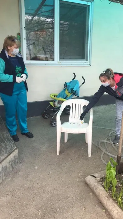 Медицинская сестра Григорьева Ю.М. осуществляет доставку медицинских препаратов из аптеки пенсионерке Лобода О.И., проживающей по адресу: ст. Отрадная ул. Братская 17. Дата: 08.05.2020 г.